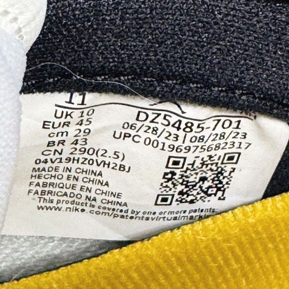 Nike Air Jordan 1 Retro High OG Yellow Ochre DZ5485-701 Size 11 EUC - Picture 9 of 10